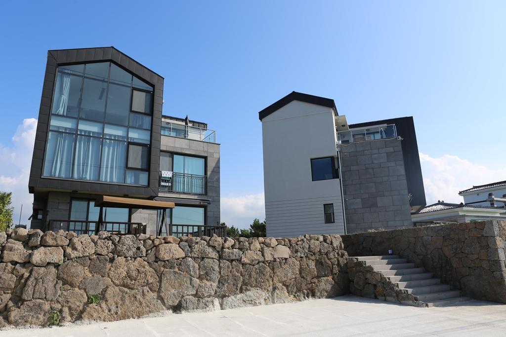 Plumeria Pension Jeju Eksteriør billede